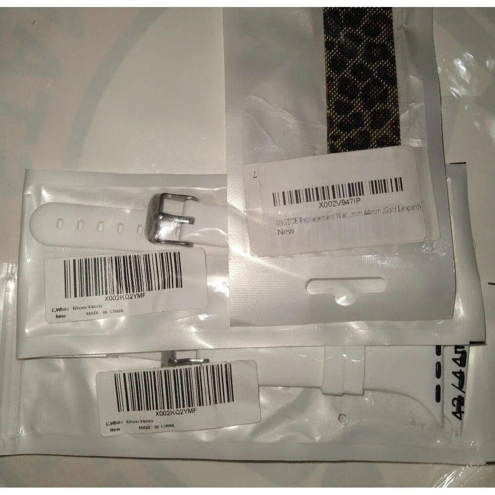 3 Replacement Watch Bands(42/44mm)nib)
